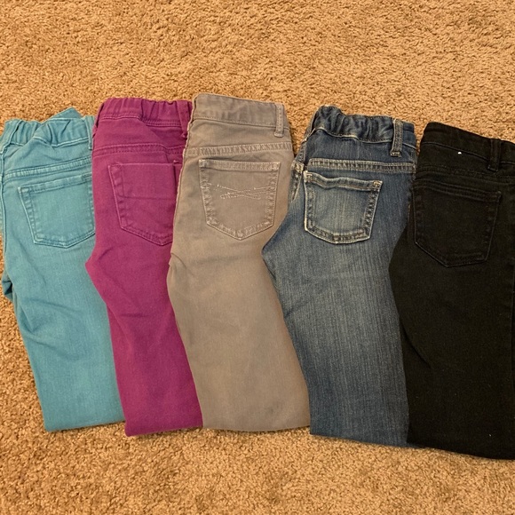 **SOLD**Girls Skinny Jeans - Picture 1 of 1